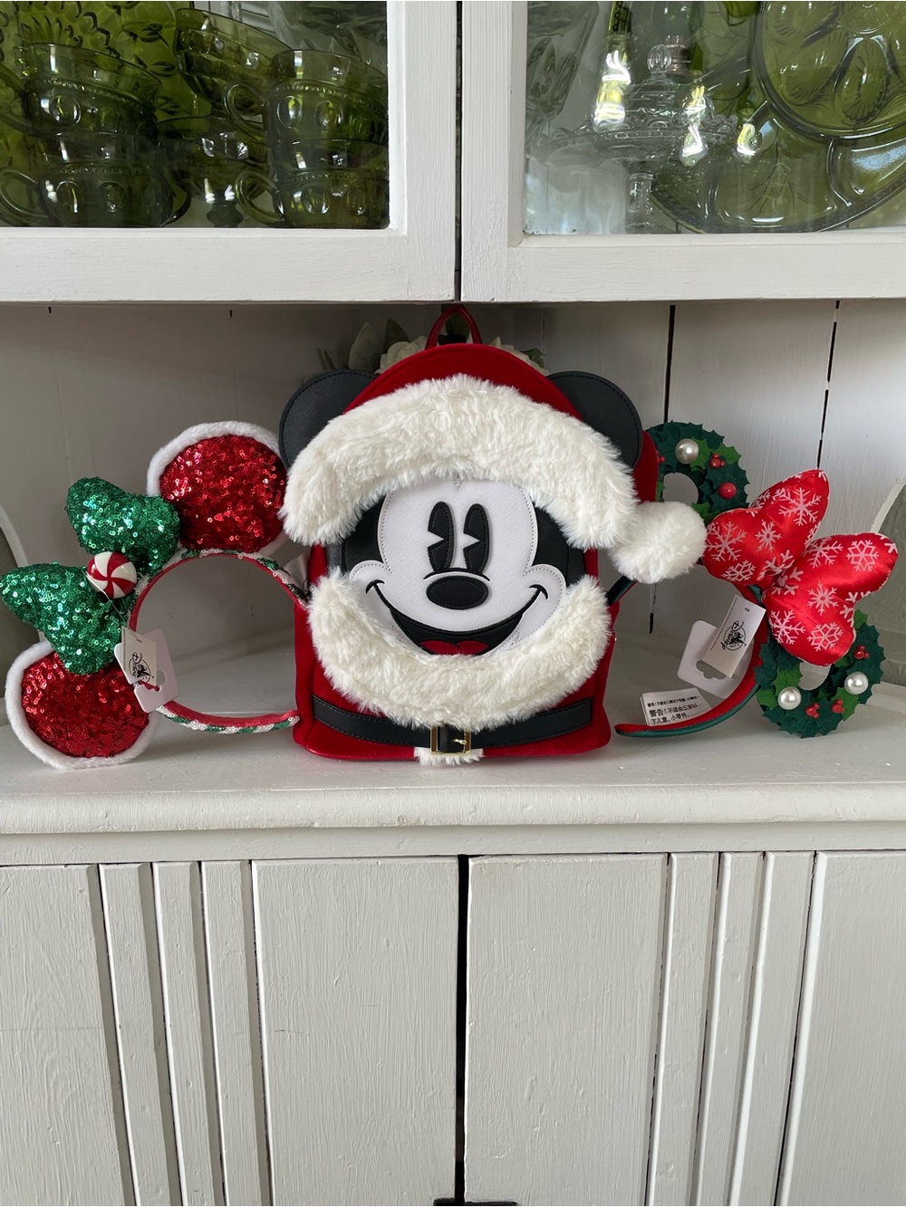 Mickey Mouse Santa lounge fly backpack